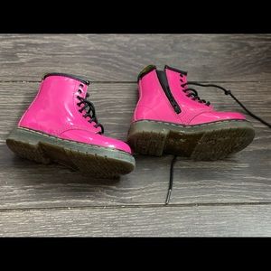 Dr.Martens 7T